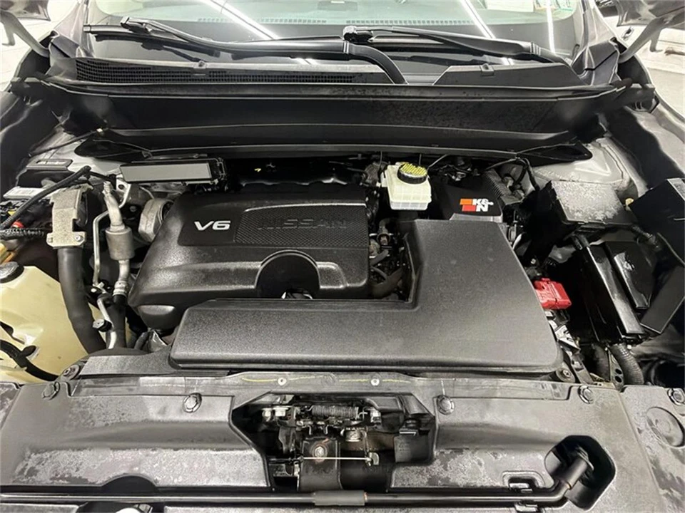2020 Nissan Pathfinder 4th Gen - Image 9 of 17