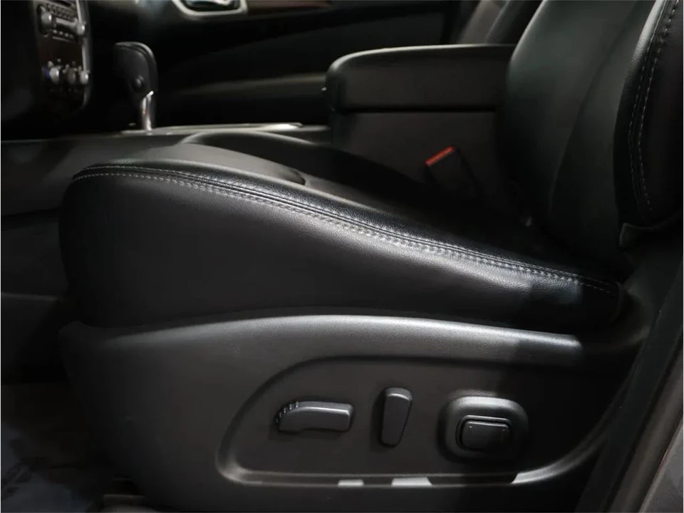2020 Nissan Pathfinder 4th Gen - Image 15 of 31