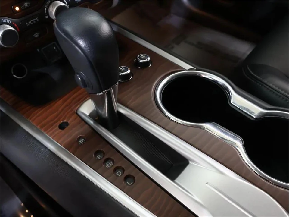 2020 Nissan Pathfinder 4th Gen - Image 23 of 31