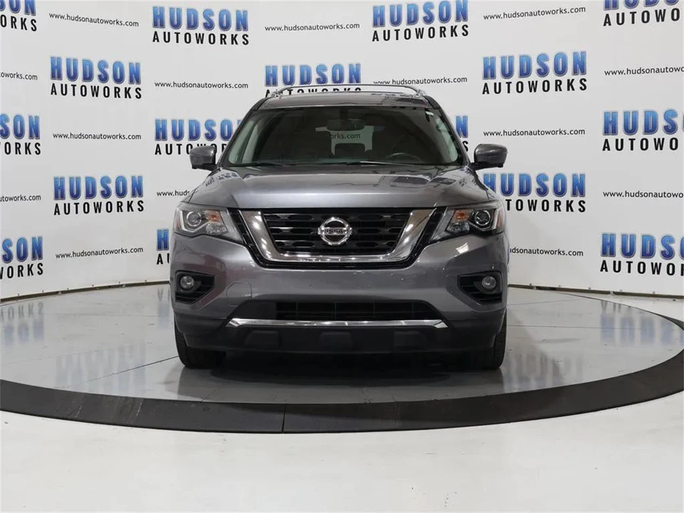 2020 Nissan Pathfinder 4th Gen - Image 9 of 31