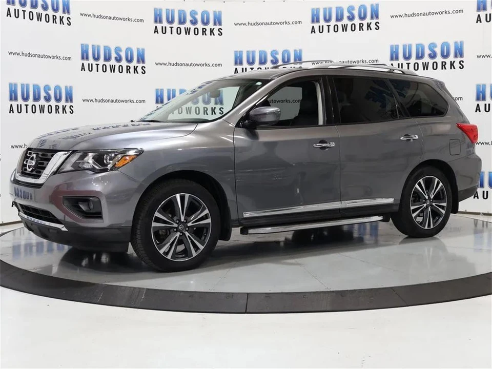 2020 Nissan Pathfinder 4th Gen - Image 2 of 31
