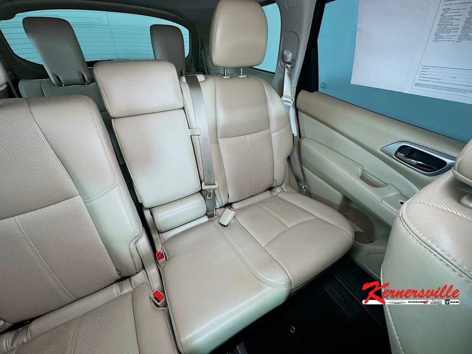 2020 Nissan Pathfinder 4th Gen - Image 14 of 21