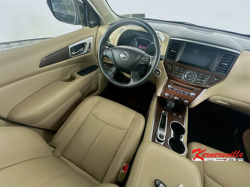 2020 Nissan Pathfinder 4th Gen - Image 9 of 21