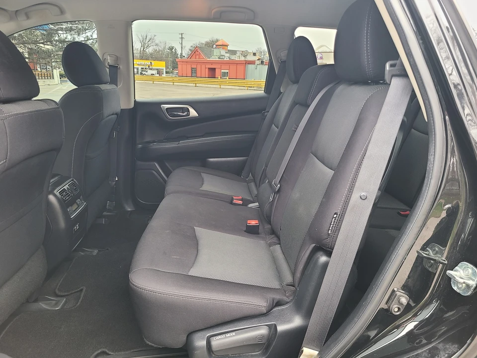 2020 Nissan Pathfinder 4th Gen - Image 11 of 21