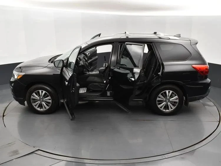 2020 Nissan Pathfinder 4th Gen - Image 7 of 12
