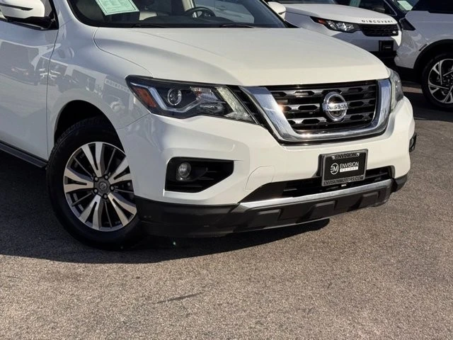 2020 Nissan Pathfinder 4th Gen - Image 3 of 12
