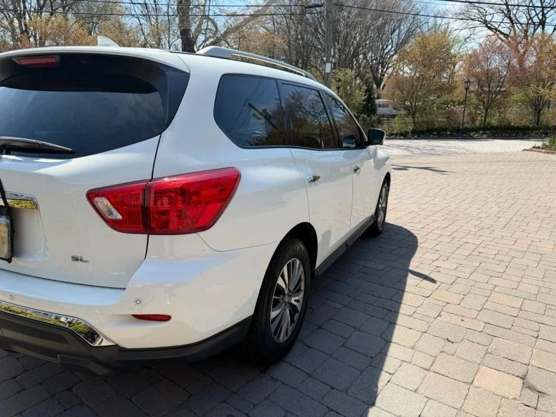 2020 Nissan Pathfinder 4th Gen - Image 7 of 12