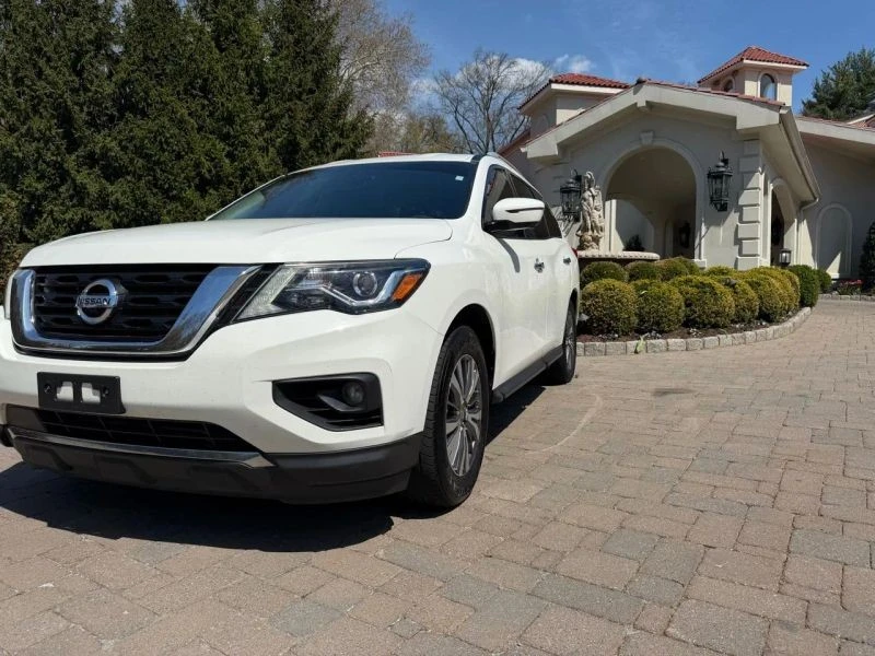 2020 Nissan Pathfinder 4th Gen - Image 3 of 12