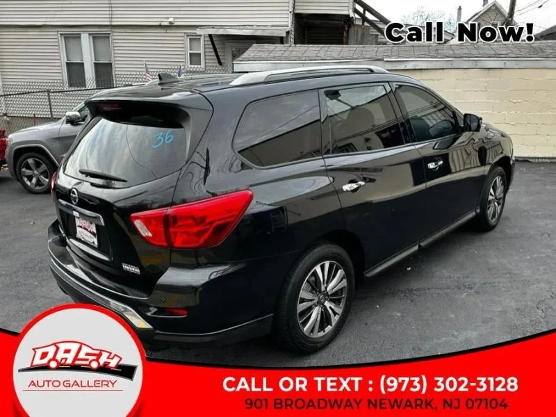 2020 Nissan Pathfinder 4th Gen - Image 9 of 12