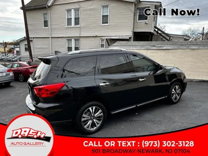 2020 Nissan Pathfinder 4th Gen - Image 10 of 12