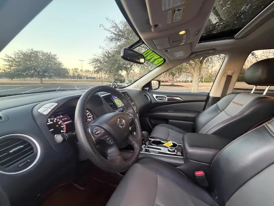 2020 Nissan Pathfinder 4th Gen - Image 9 of 21