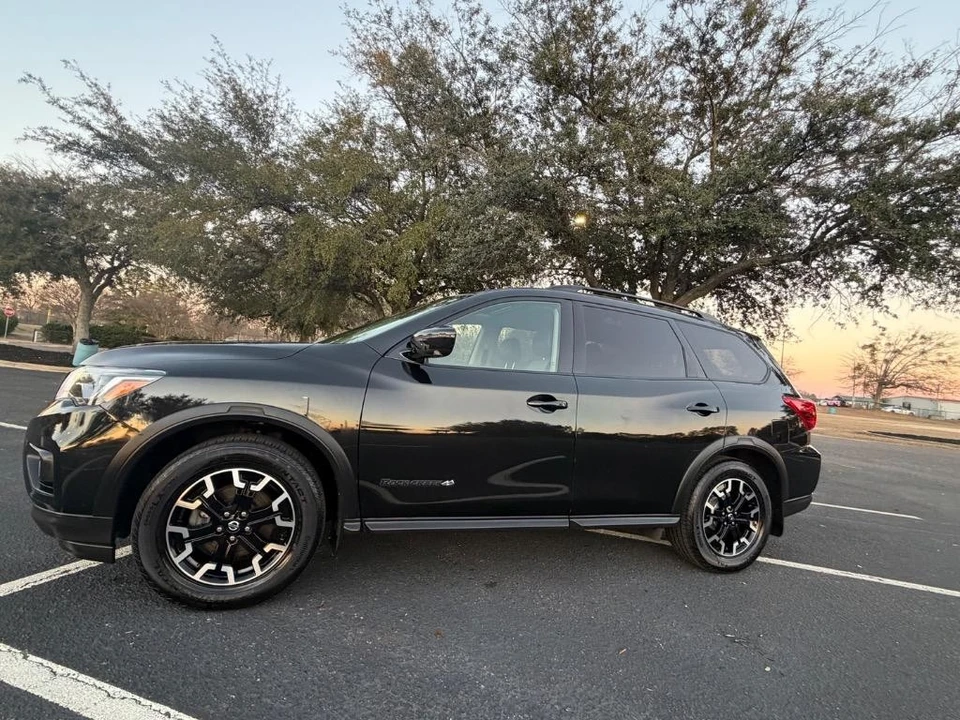 2020 Nissan Pathfinder 4th Gen - Image 2 of 21