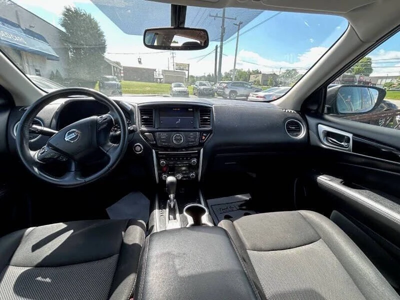 2020 Nissan Pathfinder 4th Gen - Image 11 of 13