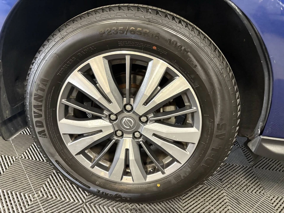 2020 Nissan Pathfinder 4th Gen - Image 12 of 21