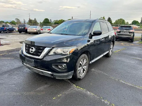 2020 Nissan Pathfinder SV