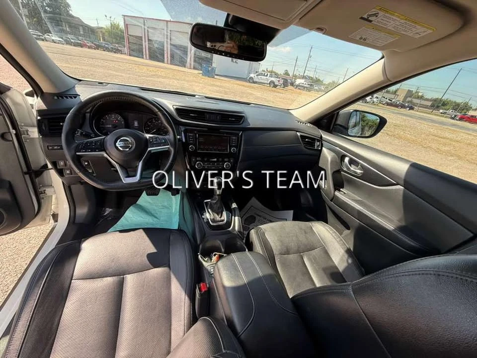 2020 Nissan Rogue - Image 3 of 4