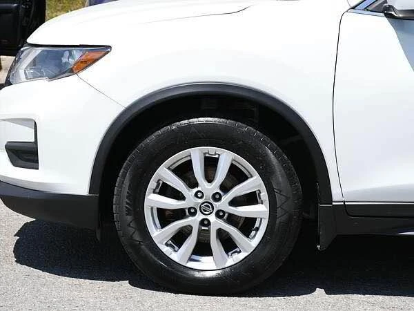 2020 Nissan Rogue - Image 6 of 19