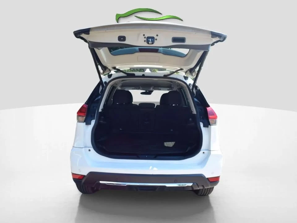 2020 Nissan Rogue - Image 14 of 18