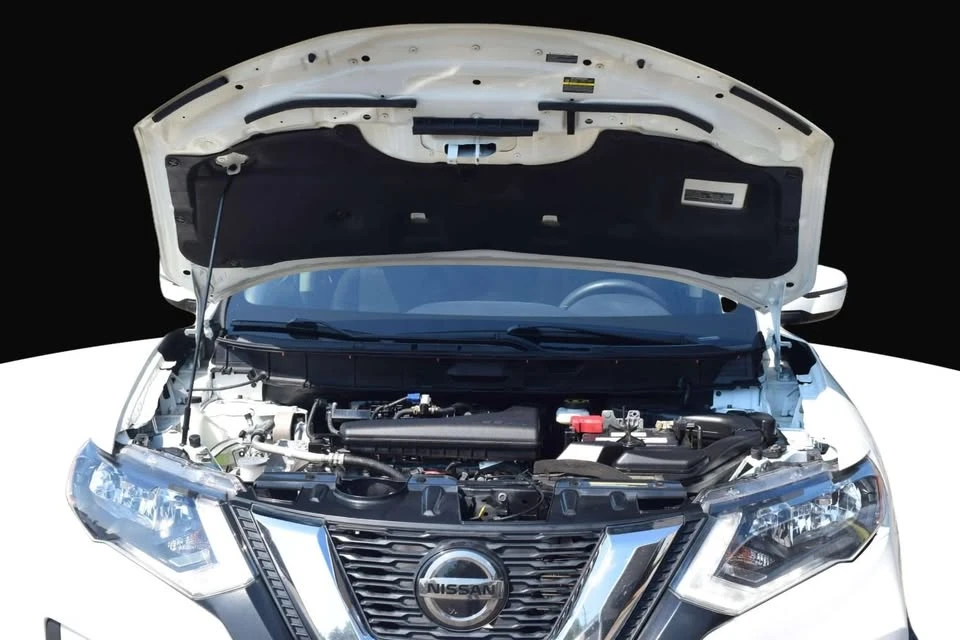 2020 Nissan Rogue - Image 16 of 18