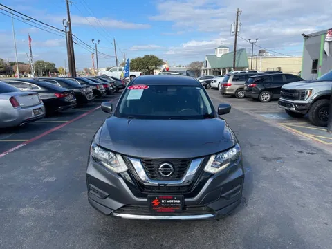 2020 Nissan Rogue SV