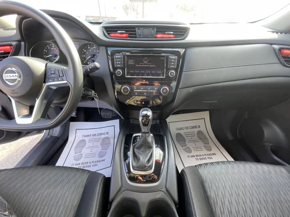 2020 Nissan Rogue - Image 13 of 19