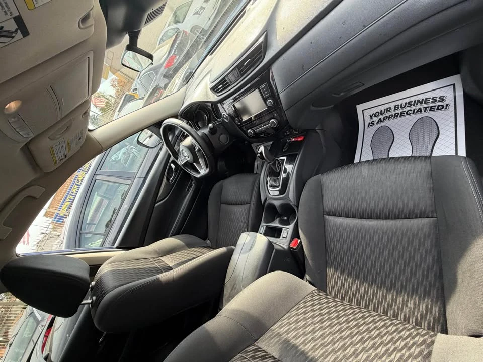 2020 Nissan Rogue - Image 11 of 11