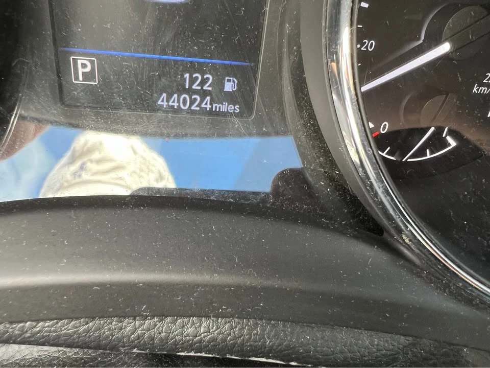 2020 Nissan Rogue - Image 18 of 20