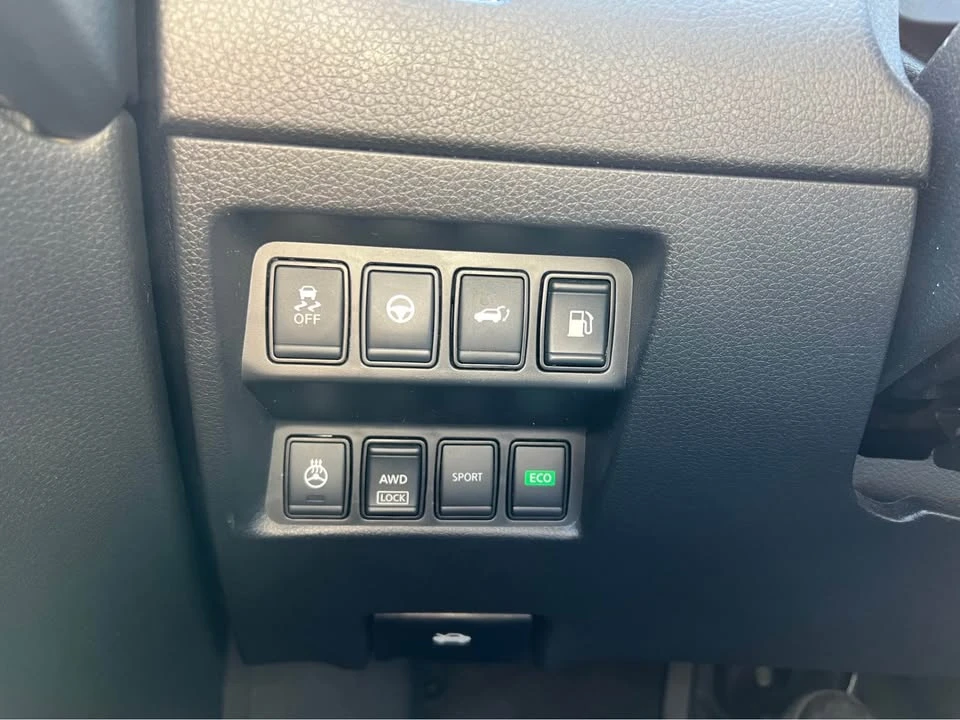 2020 Nissan Rogue - Image 14 of 20