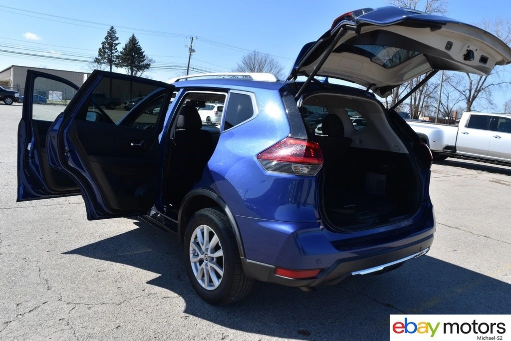 2020 Nissan Rogue - Image 18 of 21