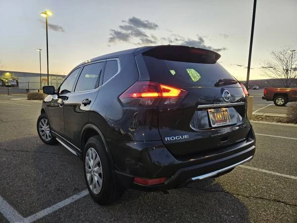2020 Nissan Rogue - Image 3 of 19