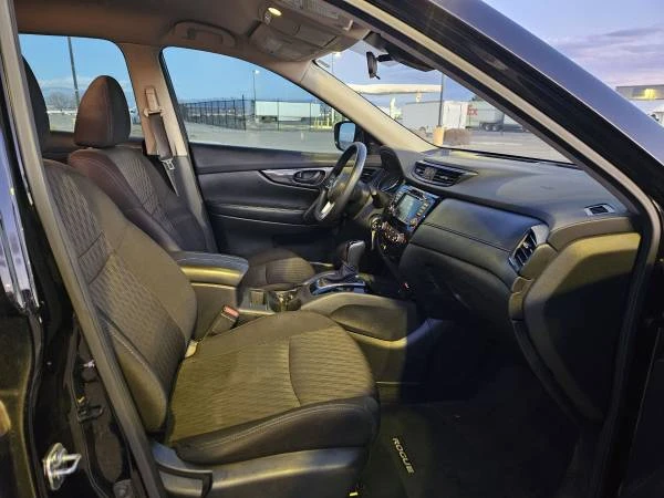 2020 Nissan Rogue - Image 12 of 19