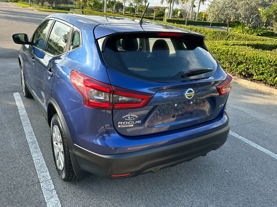 2020 Nissan Rogue - Image 6 of 21