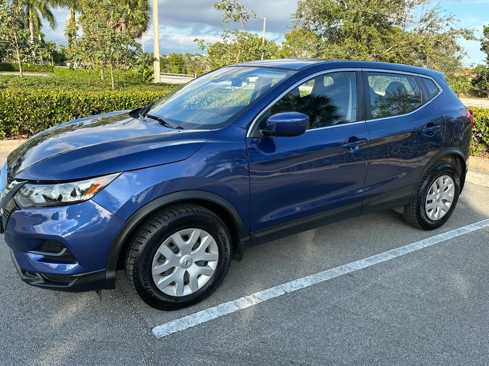 2020 Nissan Rogue - Image 4 of 21