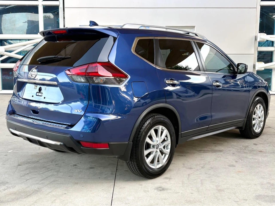 2020 Nissan Rogue - Image 6 of 31