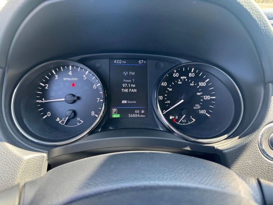 2020 Nissan Rogue - Image 12 of 15