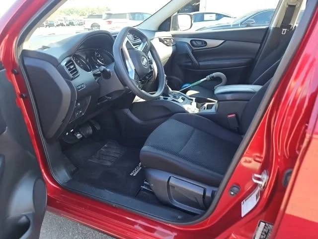 2020 Nissan Rogue - Image 3 of 7