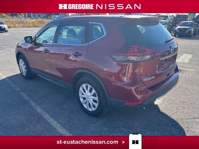 2020 Nissan Rogue - Image 9 of 14