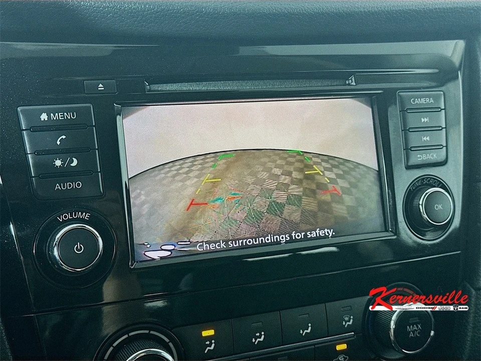 2020 Nissan Rogue - Image 20 of 21
