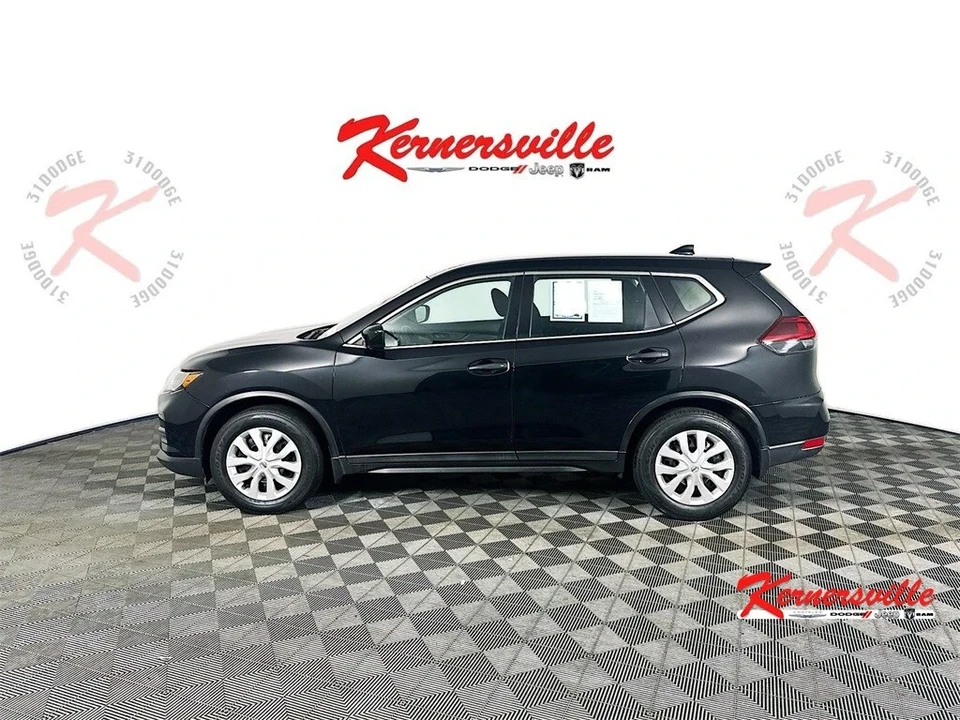 2020 Nissan Rogue - Image 4 of 12