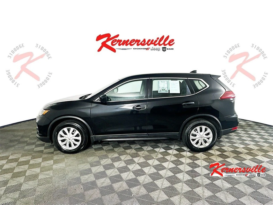 2020 Nissan Rogue - Image 4 of 21