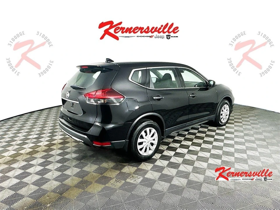 2020 Nissan Rogue - Image 7 of 21