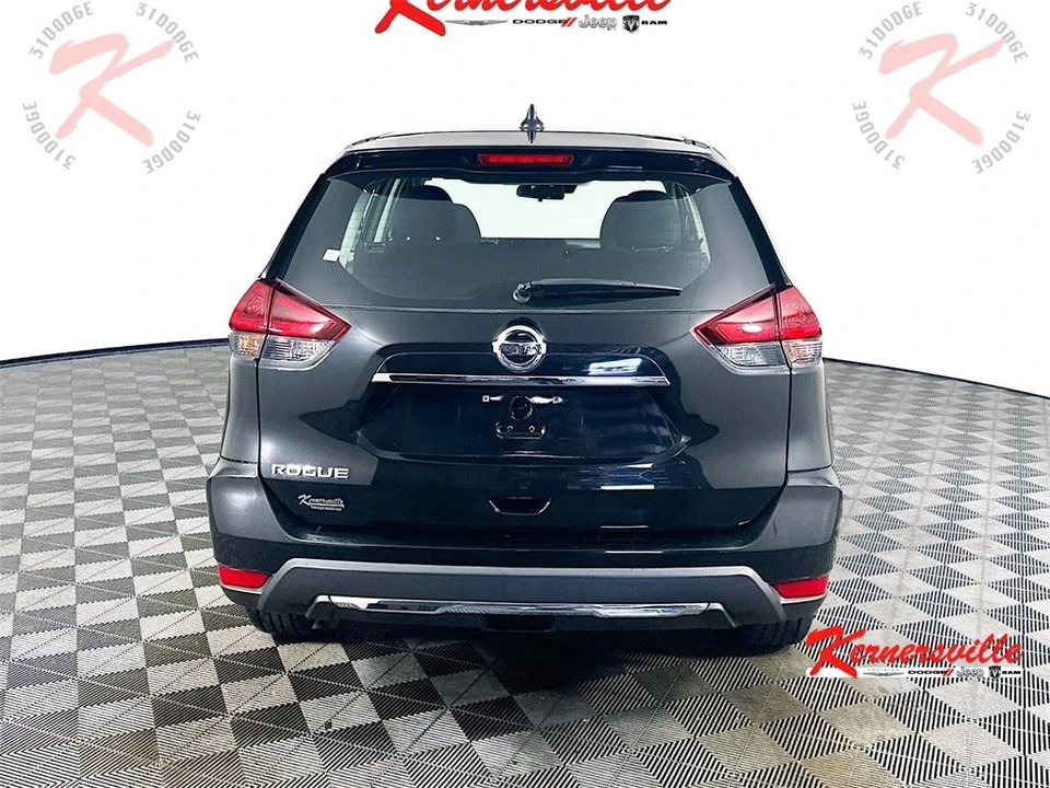 2020 Nissan Rogue - Image 6 of 21