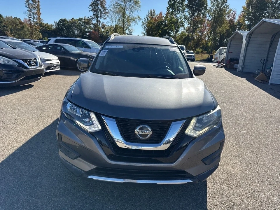 2020 Nissan Rogue - Image 5 of 7