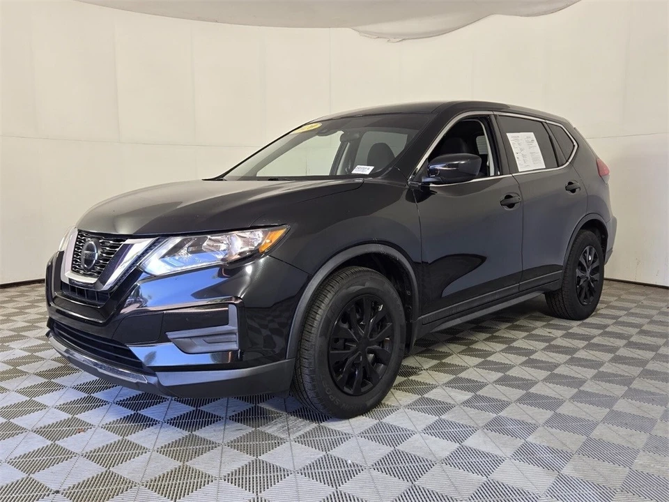 2020 Nissan Rogue - Image 4 of 12