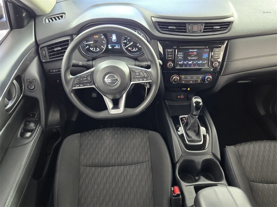 2020 Nissan Rogue - Image 8 of 12