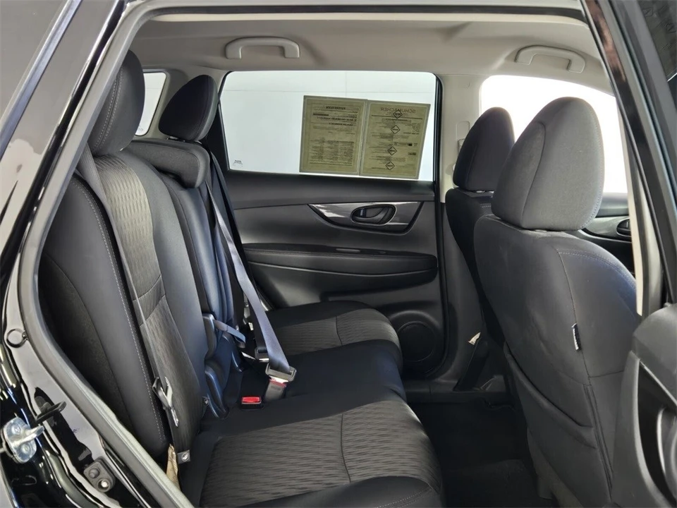 2020 Nissan Rogue - Image 12 of 12