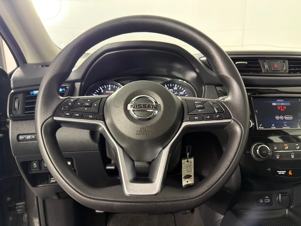 2020 Nissan Rogue - Image 14 of 21
