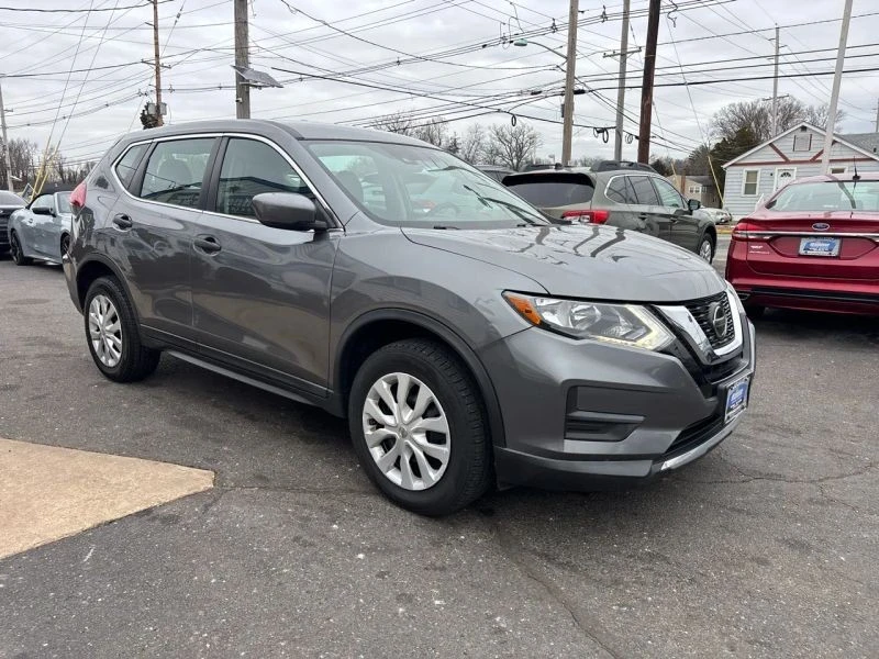 2020 Nissan Rogue - Image 9 of 12