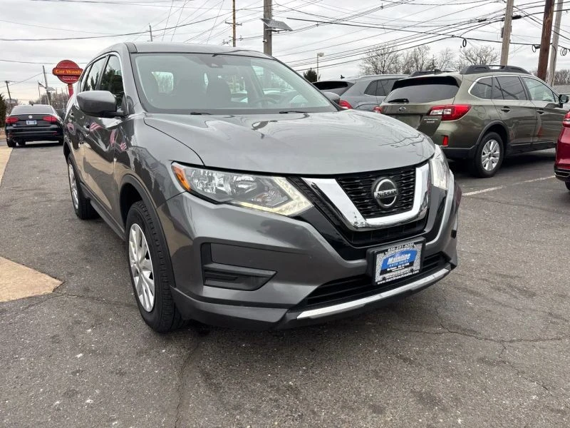 2020 Nissan Rogue - Image 10 of 12