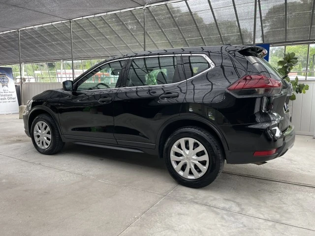 2020 Nissan Rogue - Image 16 of 21